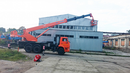 Автомобильный кран ПКС-55713-1К-3