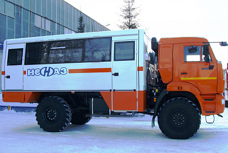 Вахтовый автобус НЕФАЗ-42111М