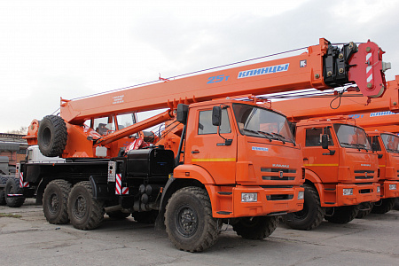 Автомобильный кран KC-55713-5К-3