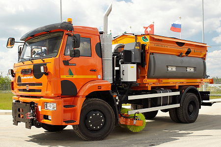 Комбинированная дорожная машина ЭД 244 КМ-24
